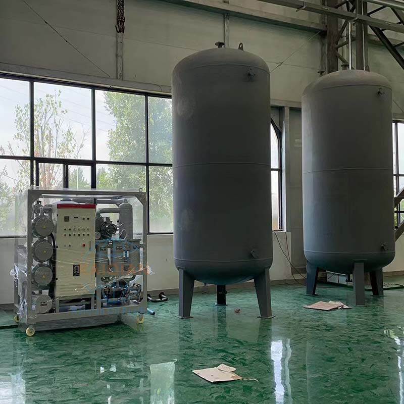 变压器绝缘油双级真空滤油机抵达客户现场！